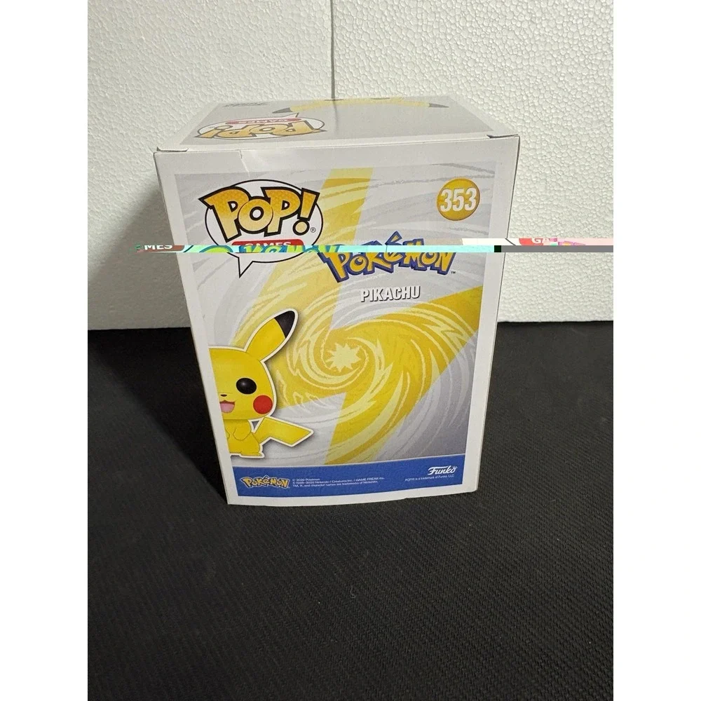 Funko Pop Pokémon Pikachu Silver 25th Anniversary #353